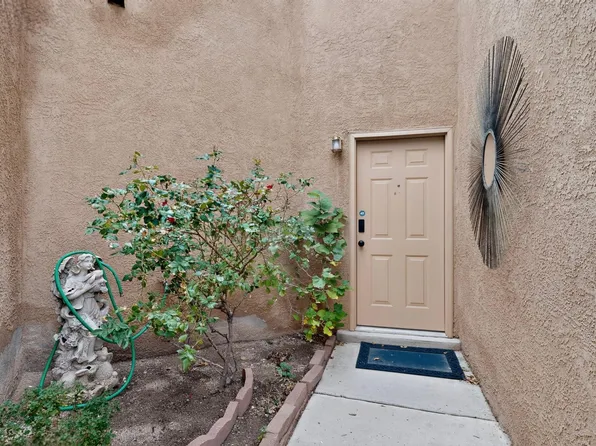504 Kally Ct NE, Albuquerque, NM 87123