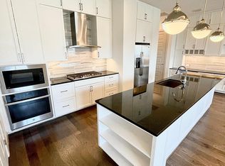 2325 N Akard St #3102, Dallas, TX 75201