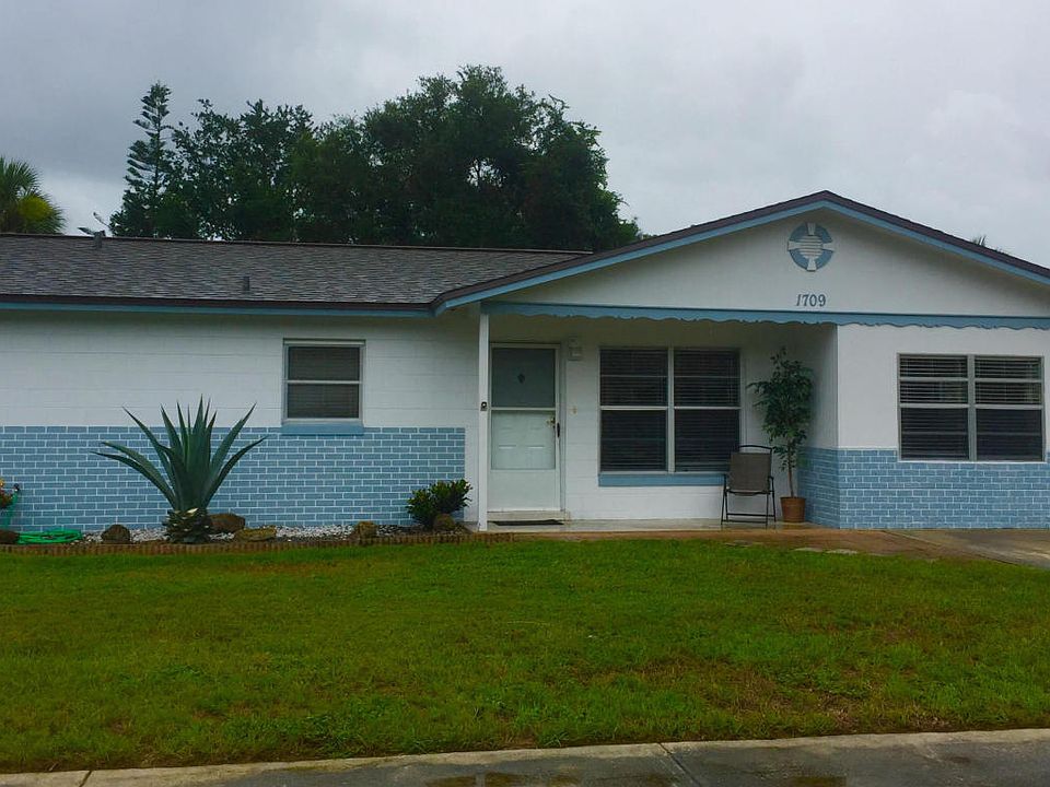 1st image of 1709 Valencia Ave