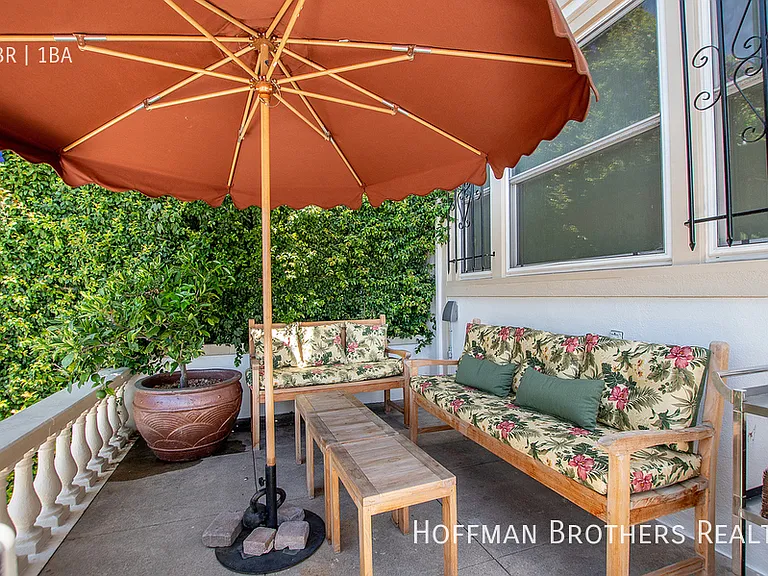 254 S Vendome St #6 — Photo 39
