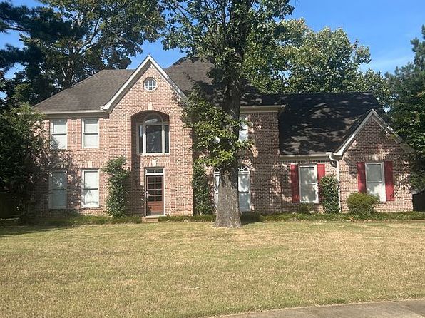 219 Northcross Pl W