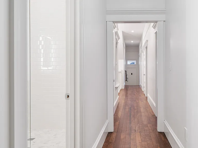 547 Union St — Photo 25