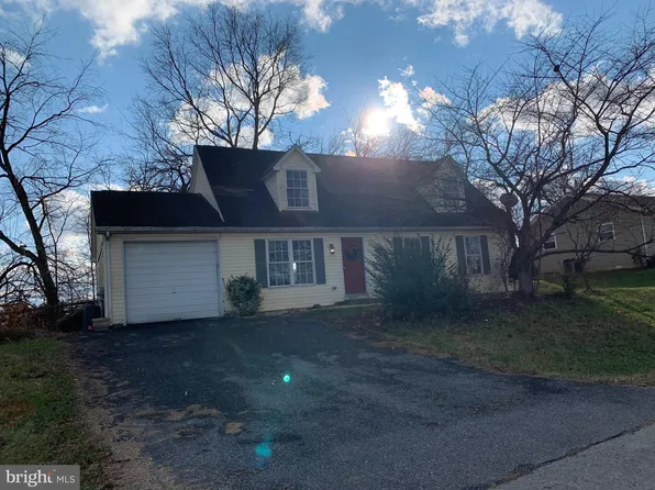 47 Robelei Dr, Ranson, WV 25438