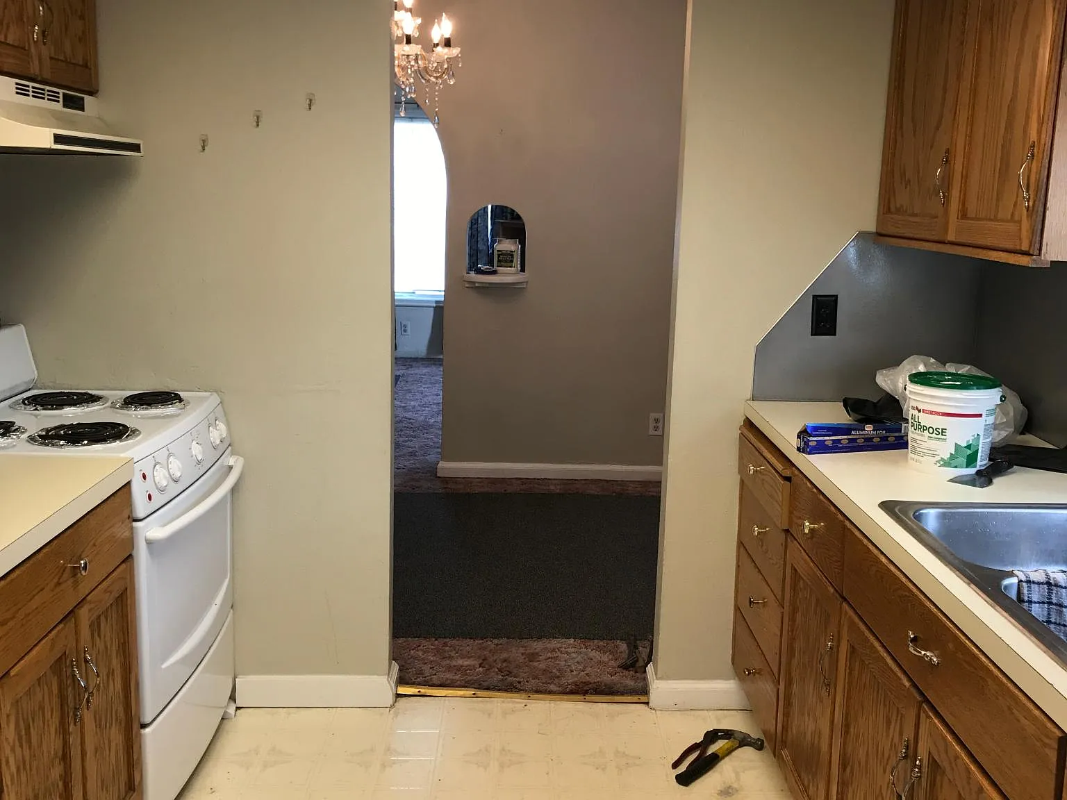 717 N Arthur Ave — Photo 2
