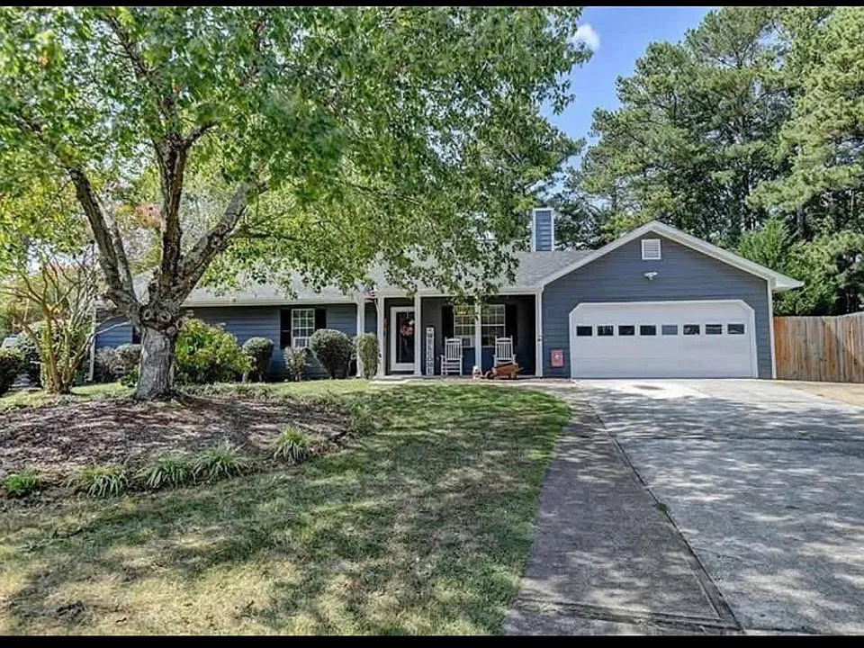 3105 Rock Pine Ct