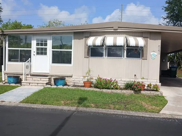 435 16th Ave S #E-541, Largo, FL 33771