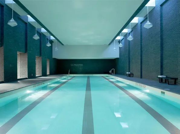 60 Riverside Boulevard image 10 of 18