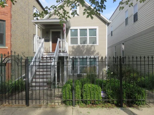2303 N Maplewood Ave #2A, Chicago, IL 60647