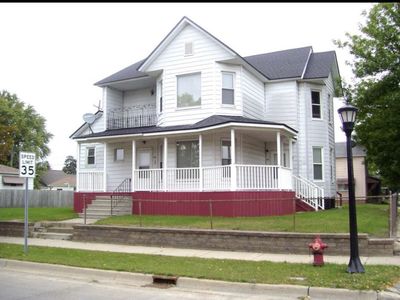 1421 Broadway St, Bay City, MI, 48708