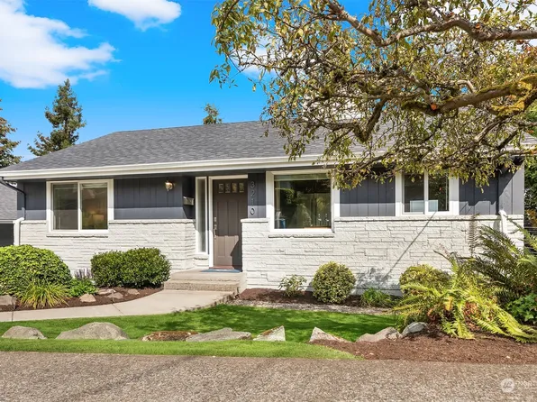 3210 26th Avenue W, Seattle, WA 98199