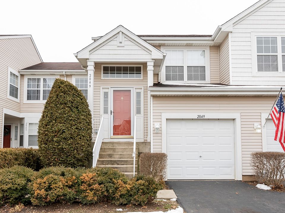 Front Exterior View with 1-car Garage