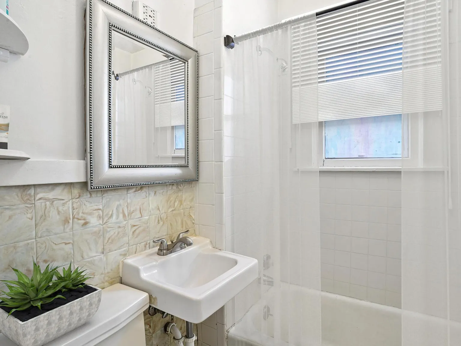 2 bed, 725 sqft, $2,495 — Photo 4