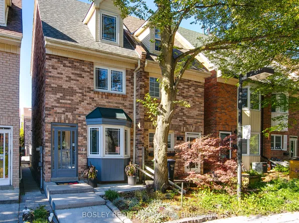 14 Lount St, Toronto, ON M4J 5A2