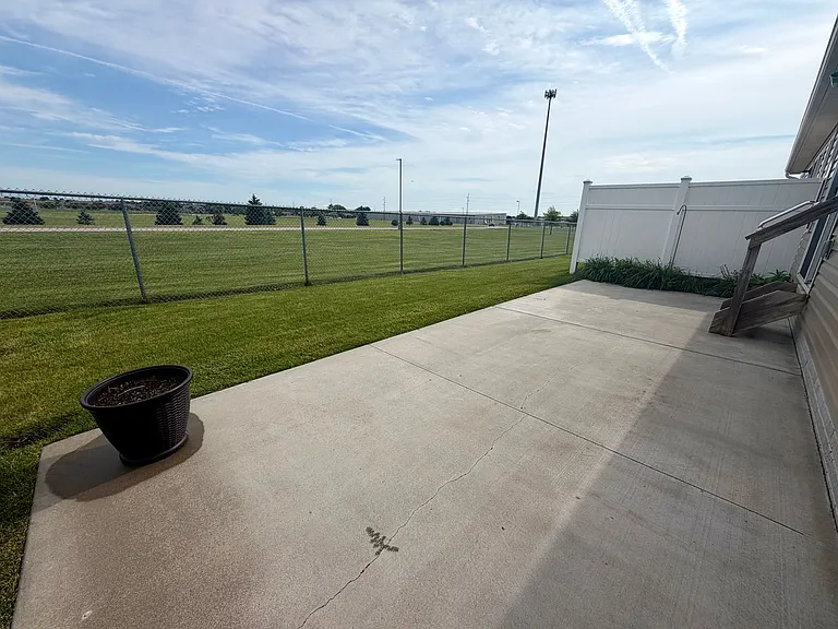 3136 King Ridge Blvd — Photo 18