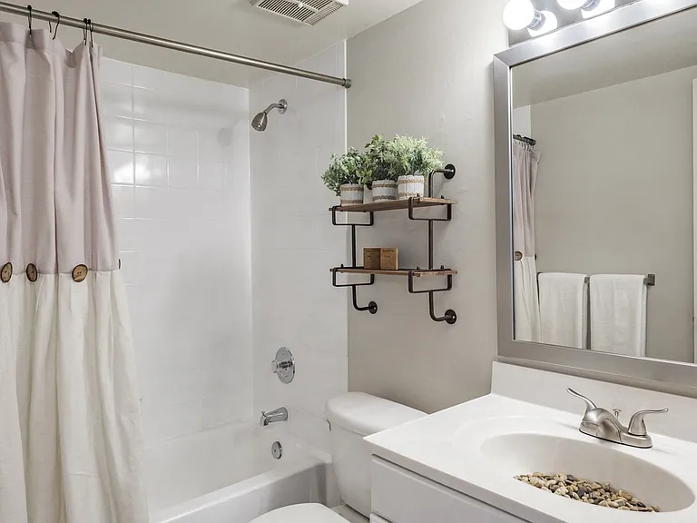 Townsgate Apartments | Plant City, FL | Spacious Floor Plans