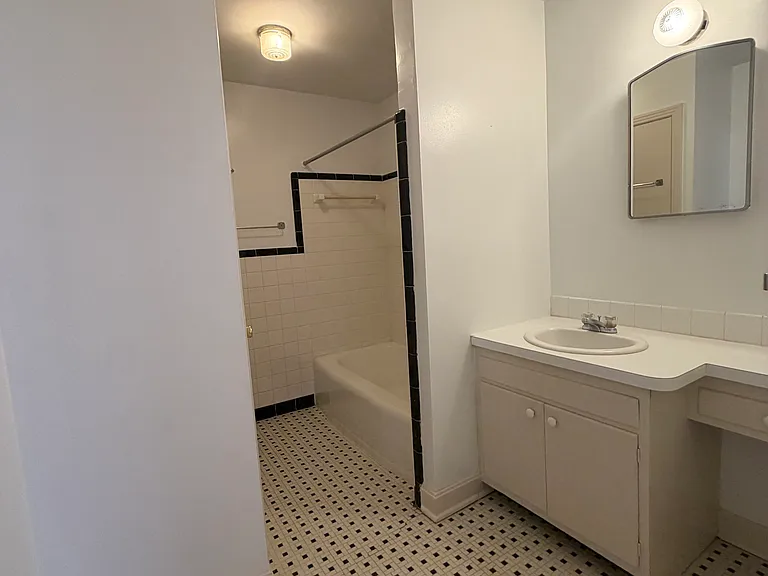 3872 Peakland Pl #B — Photo 7
