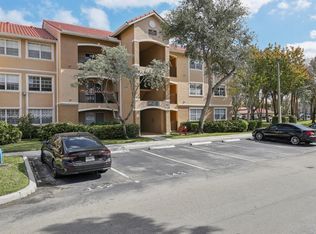 11600 SW 2nd St #18208, Hollywood, FL 33025