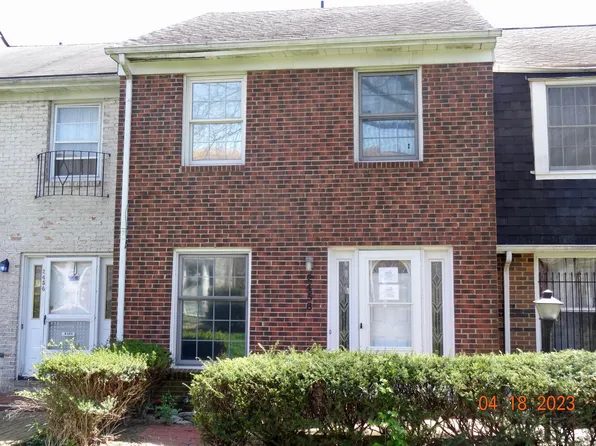 2458 Hardesty Dr S #T-8, Columbus, OH 43204