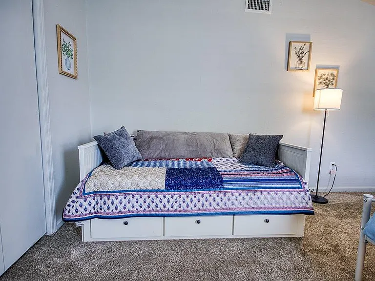805 Ester Dr — Photo 30