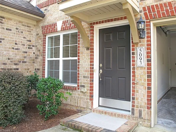 5093 Wyngate Village Dr, Winston Salem, NC 27103
