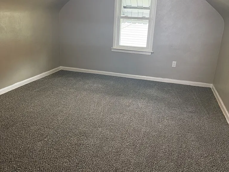 4439 Eichelberger Ave — Photo 7