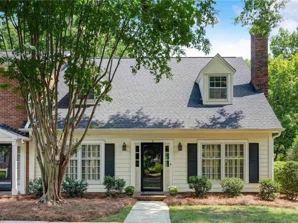 41 Fountain Manor Dr Unit D, Greensboro, NC 27405