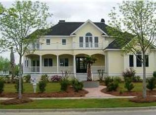 1989 Sandy Point Ln, Mount Pleasant, SC 29466