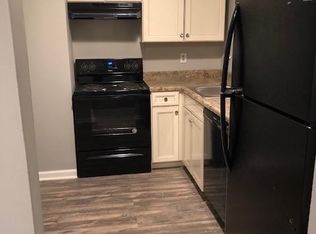 388 Redding Rd APT 5, Lexington, KY 40517