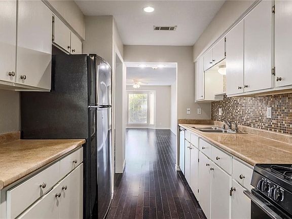 5th image of 7920 Rockwood Ln APT 220