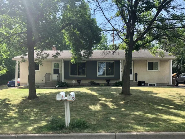 3620 Oak Ter, Saint Paul, MN 55110