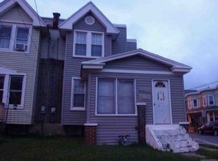 1443 Summit Ave, Marcus Hook, PA 19061