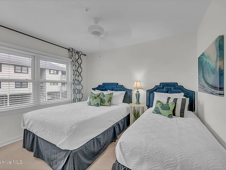 2307 N Lumina Avenue Ext #D — Photo 12