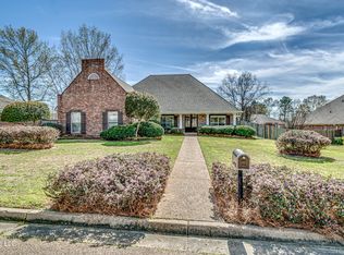 327 Eastridge Dr, Brandon, MS 39042