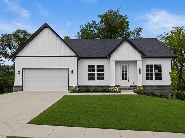 420 Krauss Dr, Nicholasville, KY 40356
