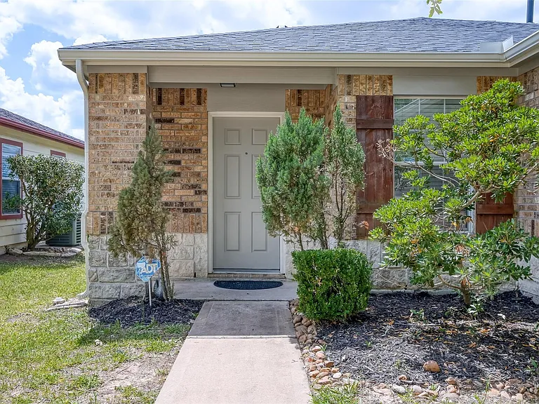 26611 Marble Falls Bnd — Photo 4