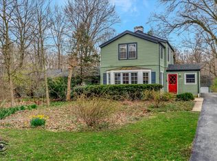 1437 Gilbert Ave, Downers Grove, IL 60515