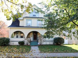 91 Pineywoods Ave, Springfield, MA 01108