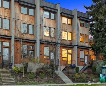 3645 22nd Avenue W #F, Seattle, WA, 98199