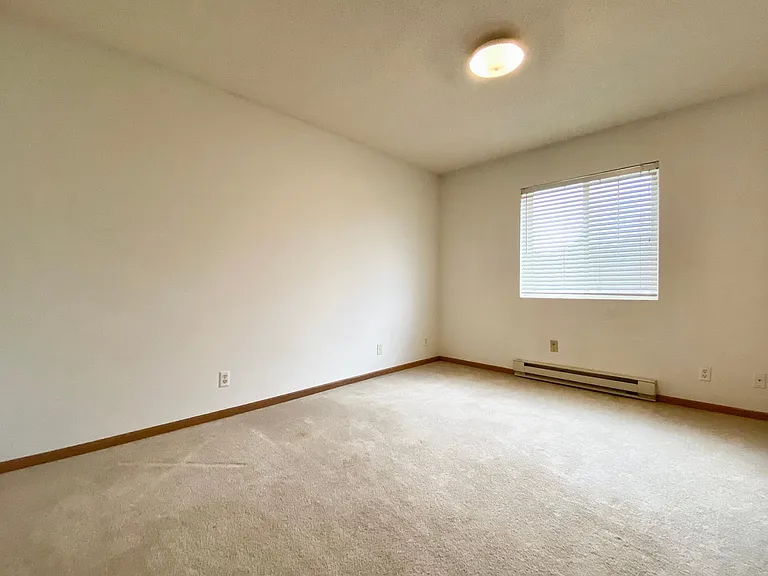 1088 Apple Ave #2 — Photo 10