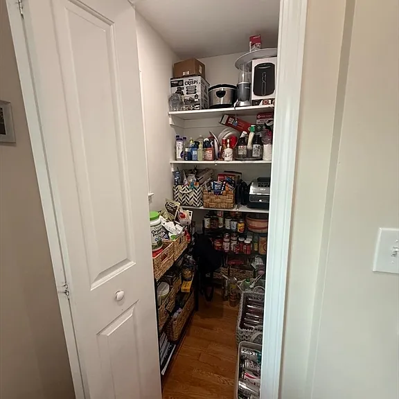 44 Ashland St #2F — Photo 7