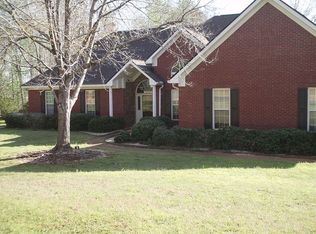 258 N Lake Dr, Cataula, GA 31804