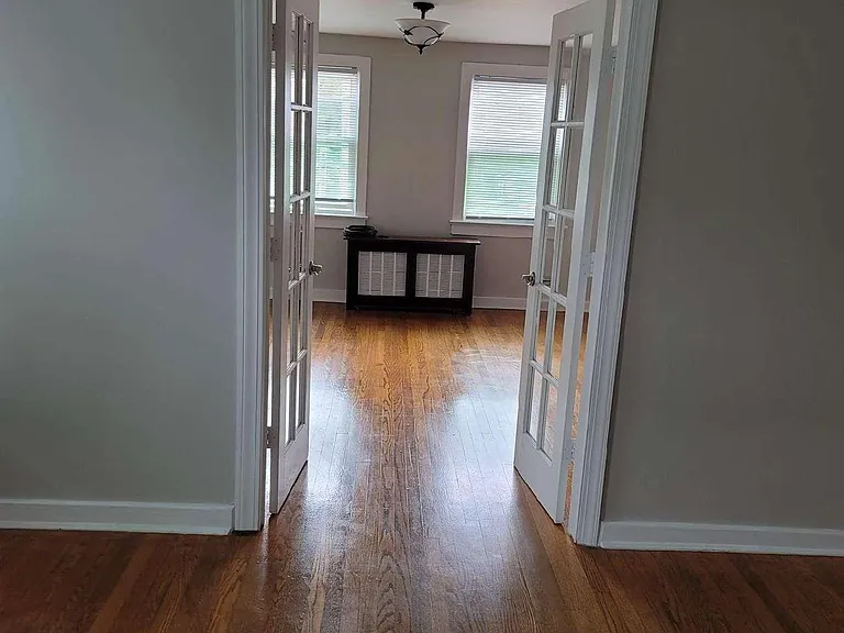 138 Biruta St #3 — Photo 17