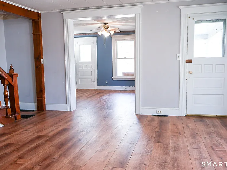66 Forest Ct — Photo 6