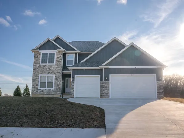 3680 N Arlington Ct, Warsaw, IN 46582