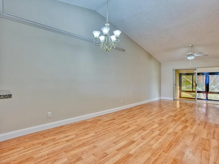 3151 SE Aster Ln #1306 — Photo 3