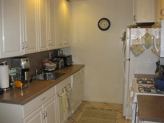 Rented by Skygroup Realty | media 2