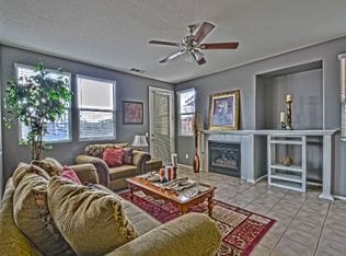 108 Quartz Ln, Perris, CA 92570