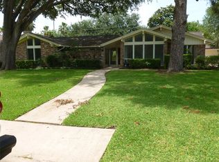 18618 Capetown Dr, Houston, TX 77058