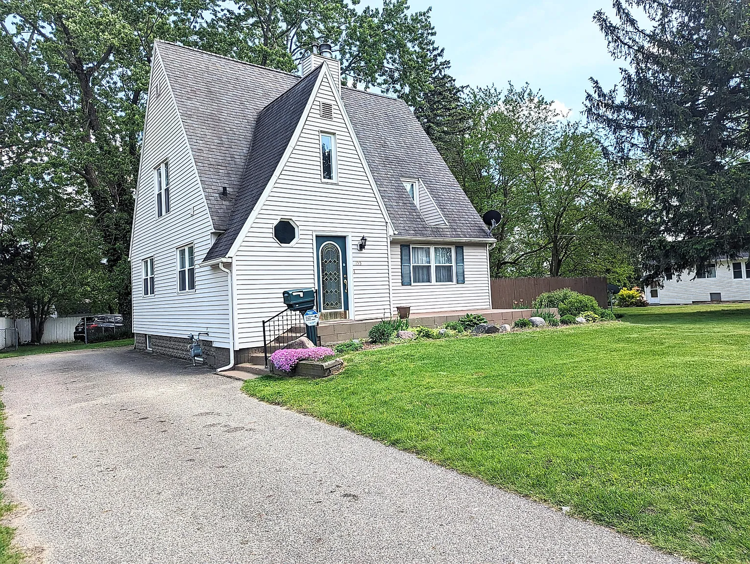 155 Jericho Rd photo 1