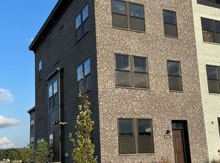 870 A Mount Curve Blvd, Saint Paul, MN 55116
